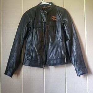 Women's Harley-Davidson genuine leather jacket, small size.